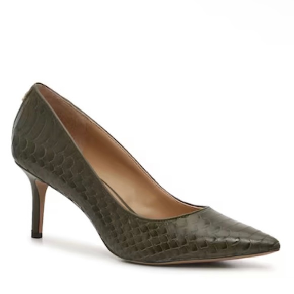 Hunter green Ralph Lauren pumps - Picture 1 of 10